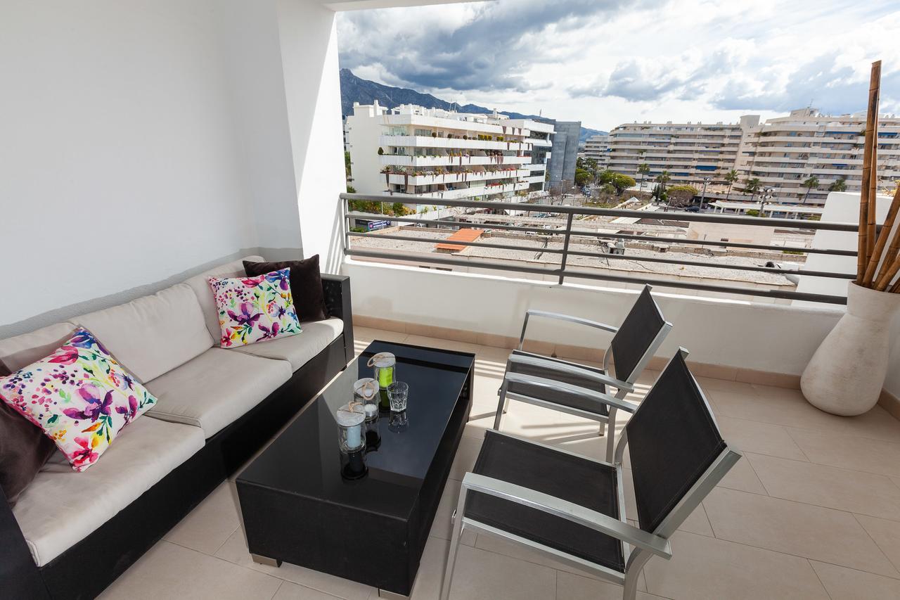 Vacation Marbella: Beachfront Luxury at Terrazas De Banus Exterior photo
