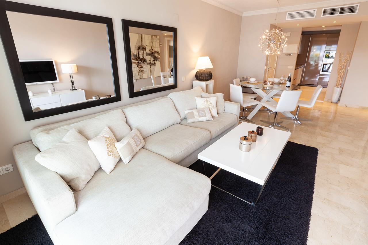 Vacation Marbella: Beachfront Luxury at Terrazas De Banus Exterior photo